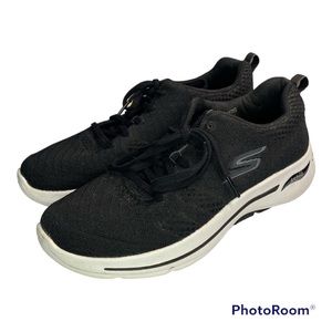 Skechers Black and White Women's Sneakers
